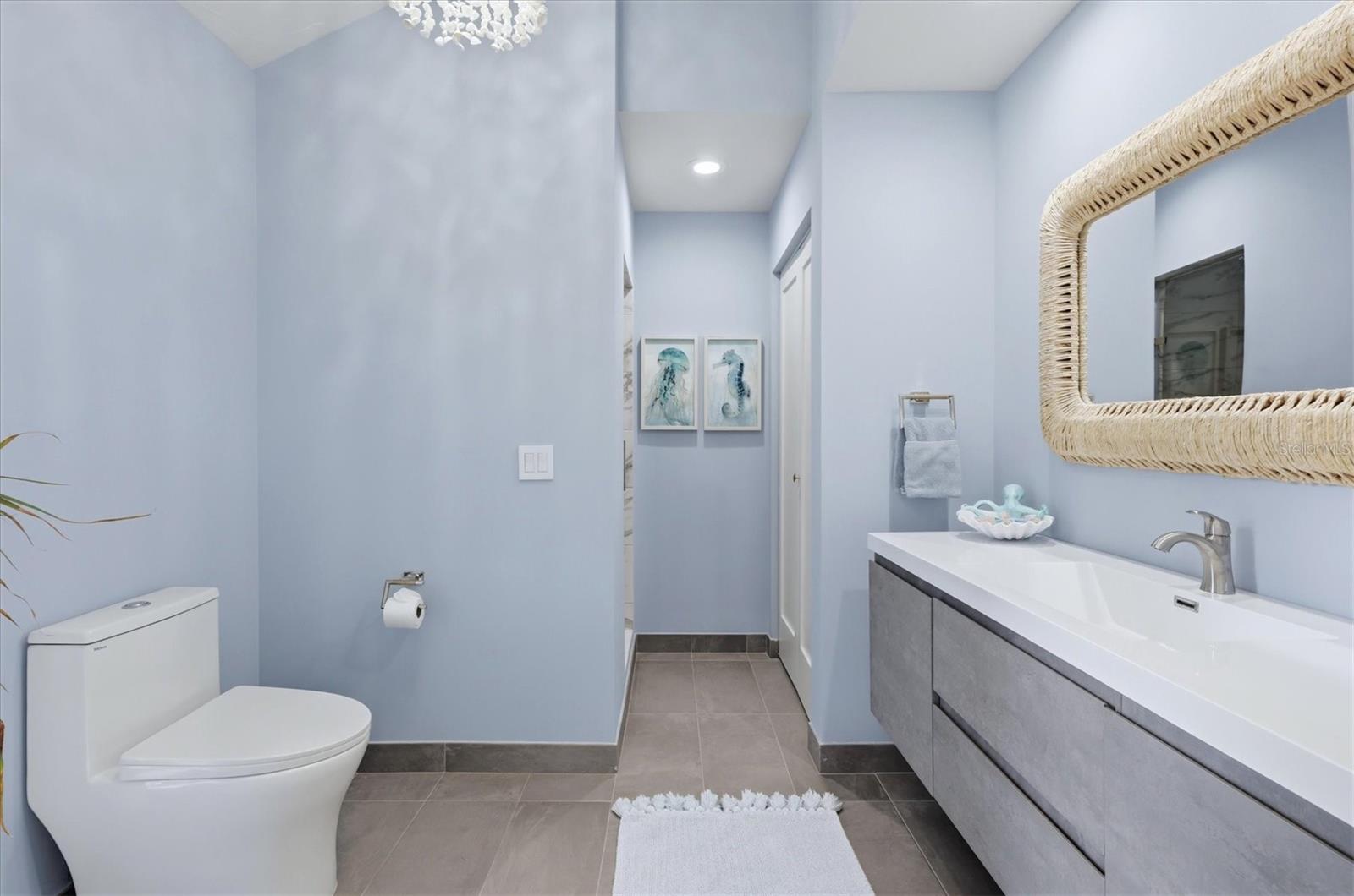 A4702281 Property Photo