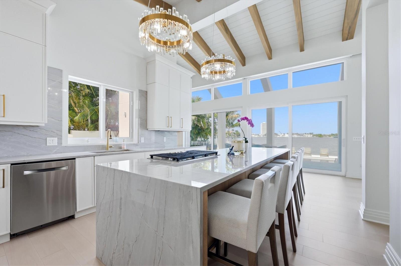 A4702281 Property Photo