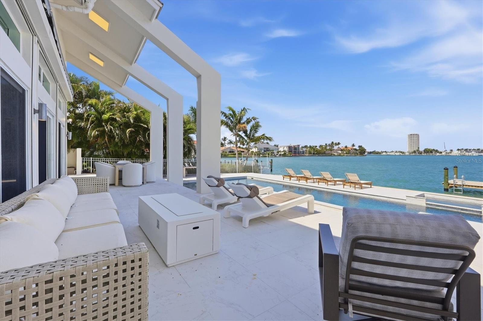 A4702281 Property Photo