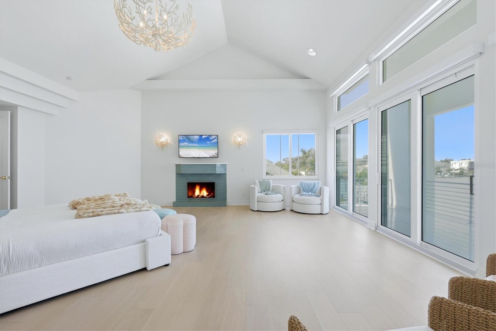 A4702281 Property Photo