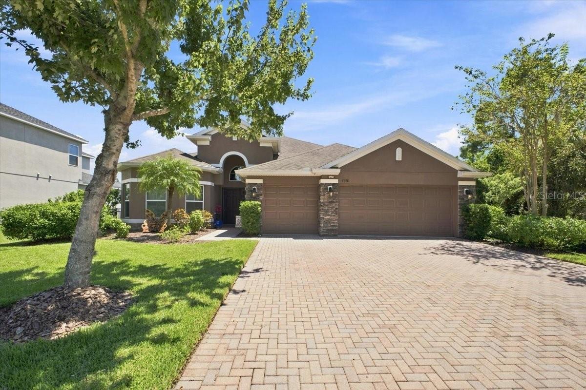 MLS# V4950624 Property Photo