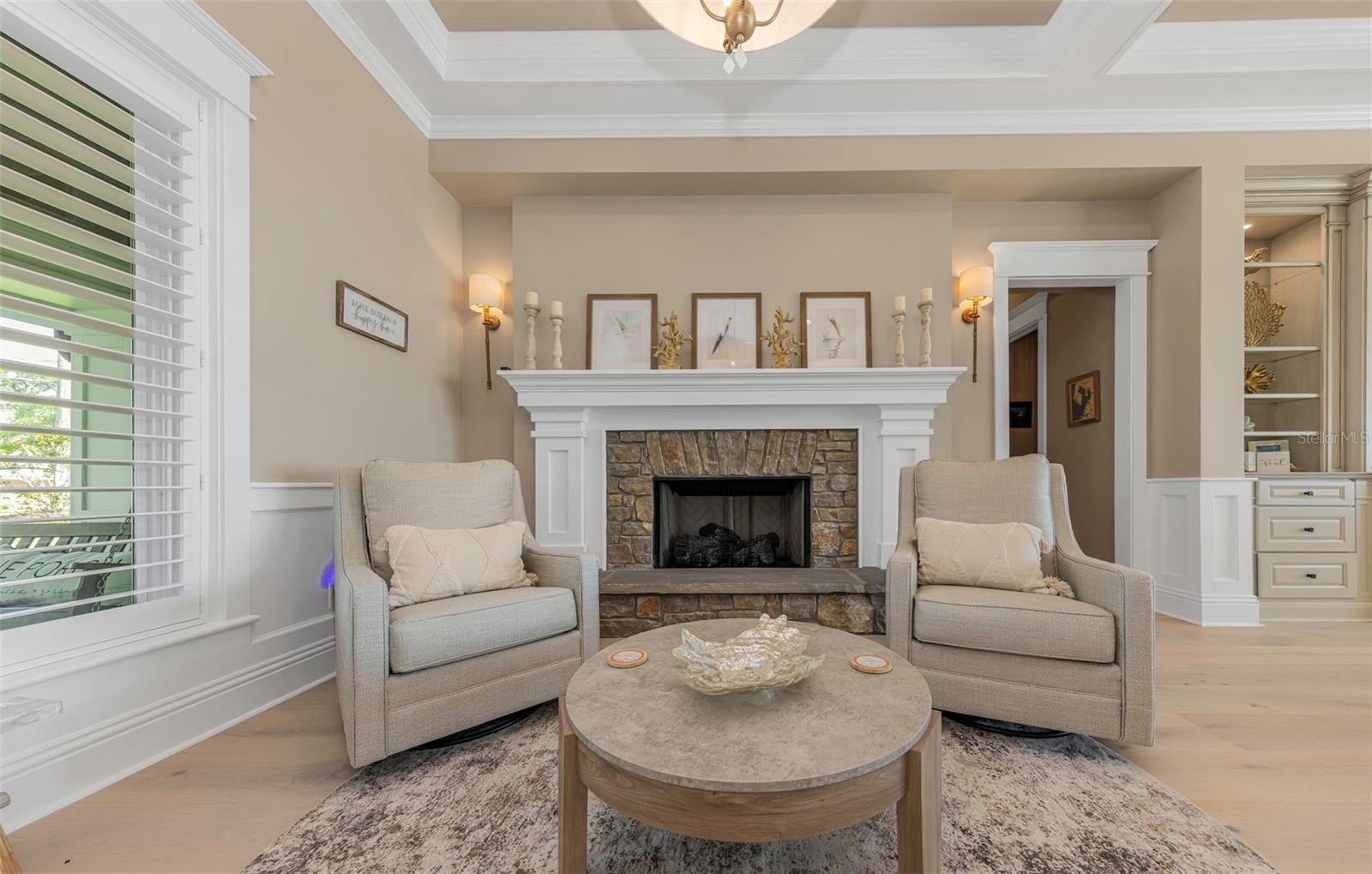 O6432620 Property Photo