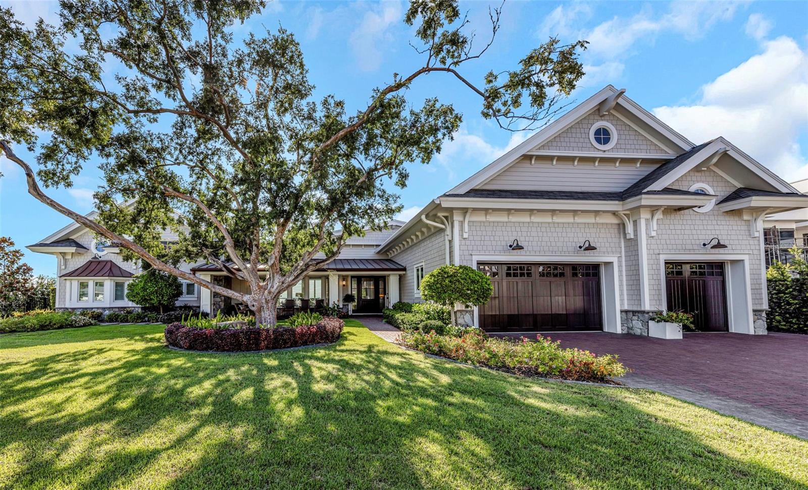 O6432620 Property Photo