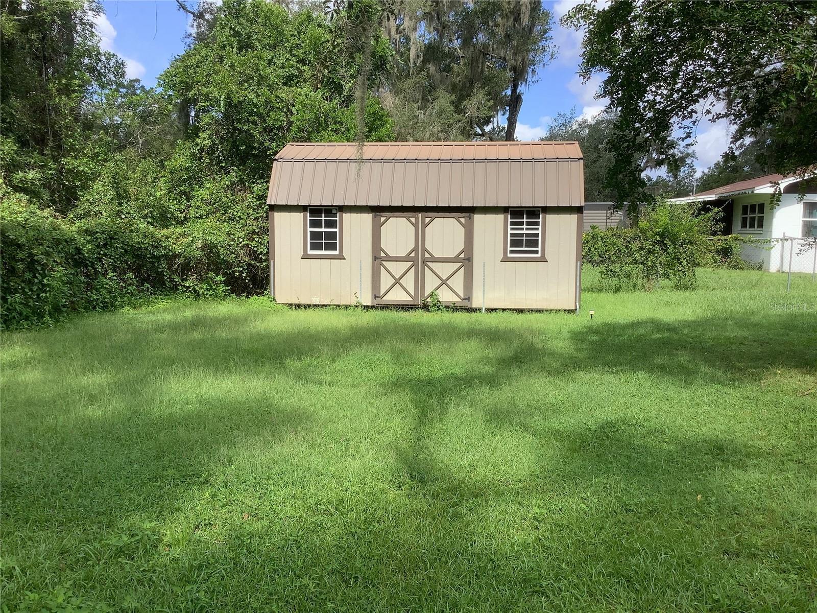TB8538215 Property Photo
