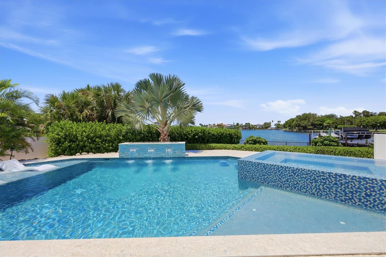 A4702873 Property Photo