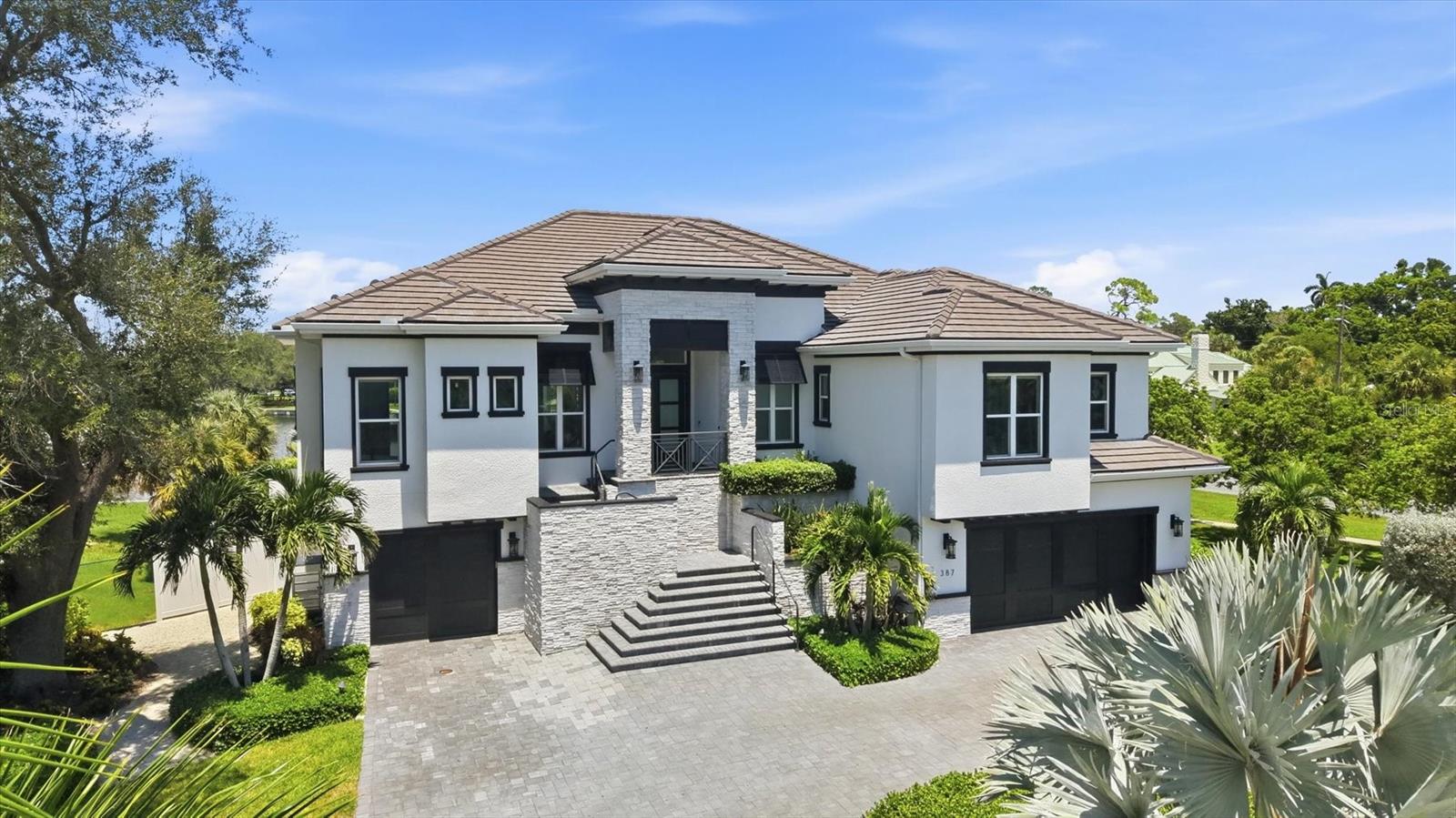 A4702873 Property Photo