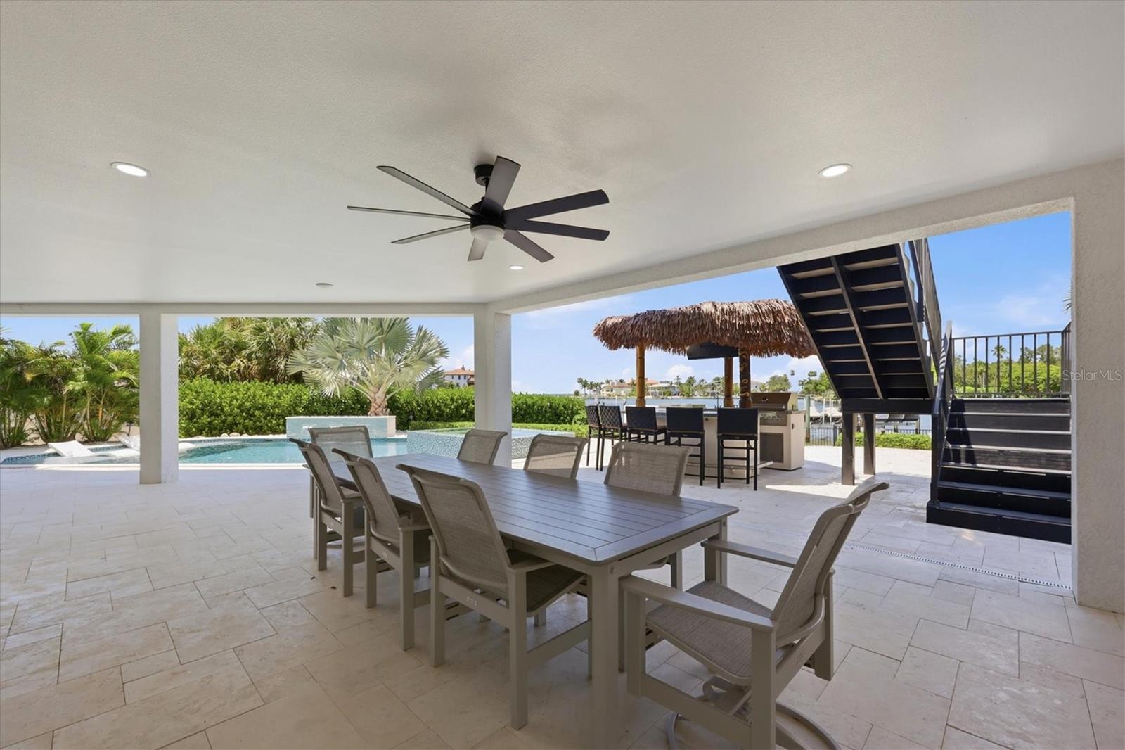 A4702873 Property Photo