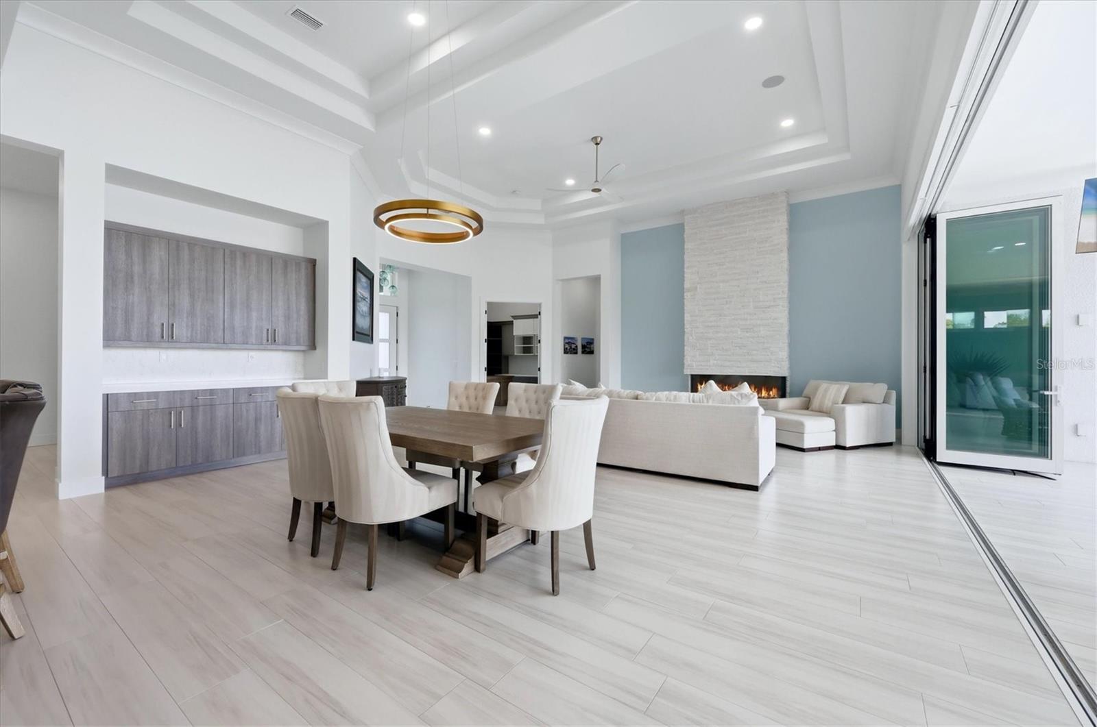 A4702873 Property Photo