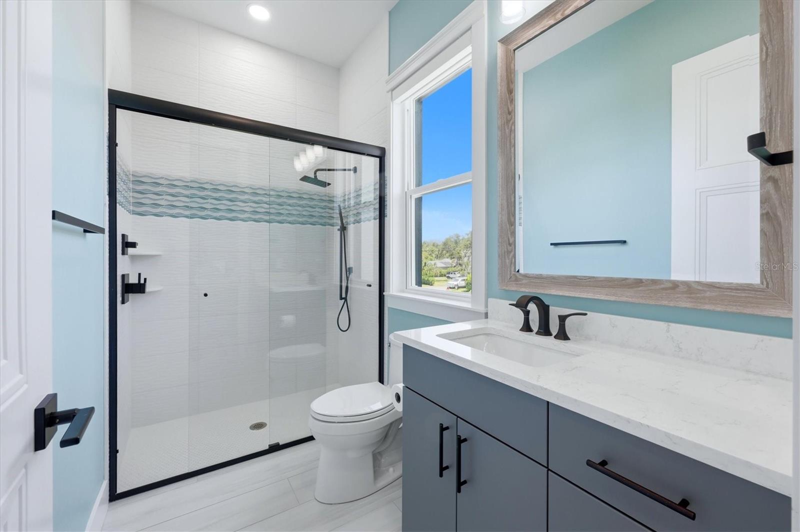 A4702873 Property Photo