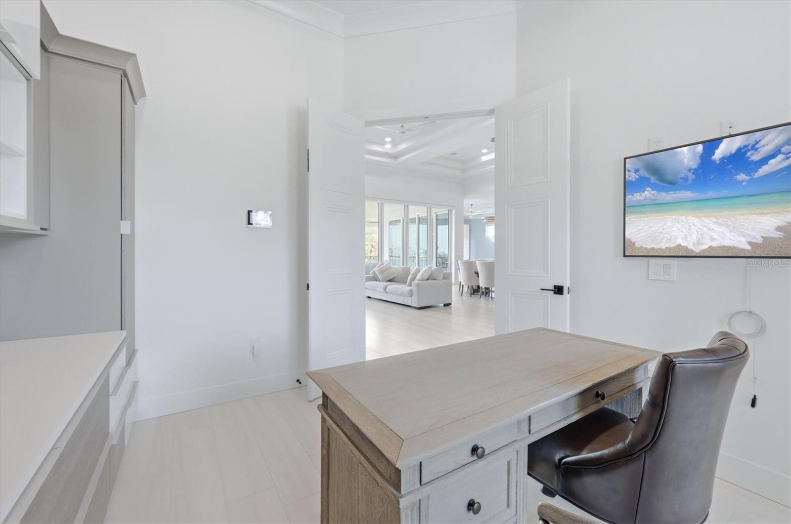 A4702873 Property Photo