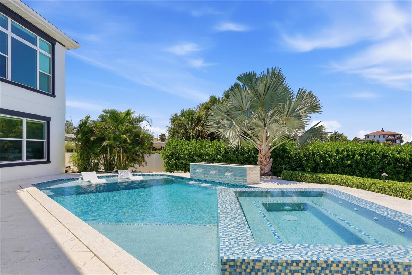 A4702873 Property Photo