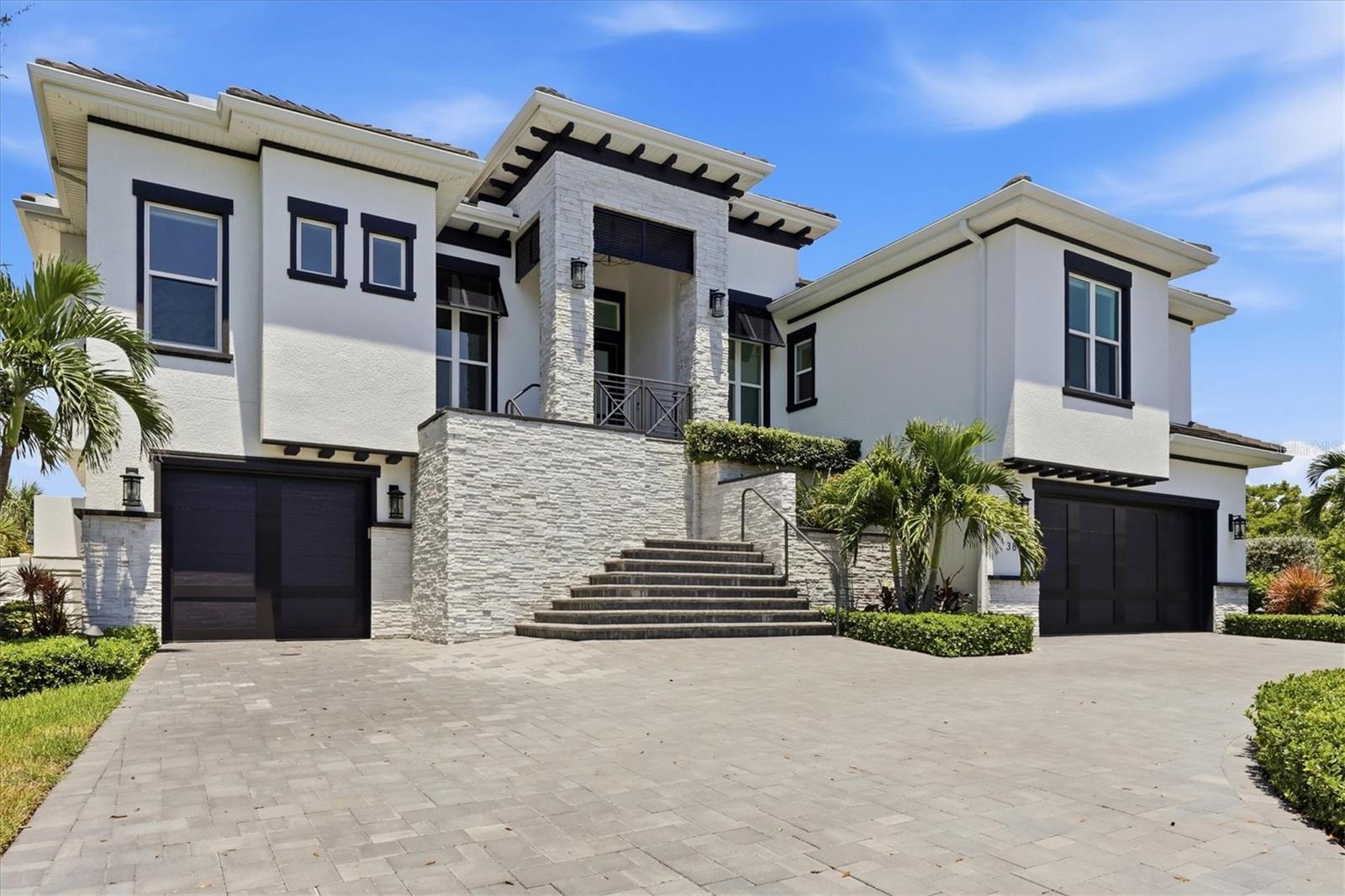 A4702873 Property Photo