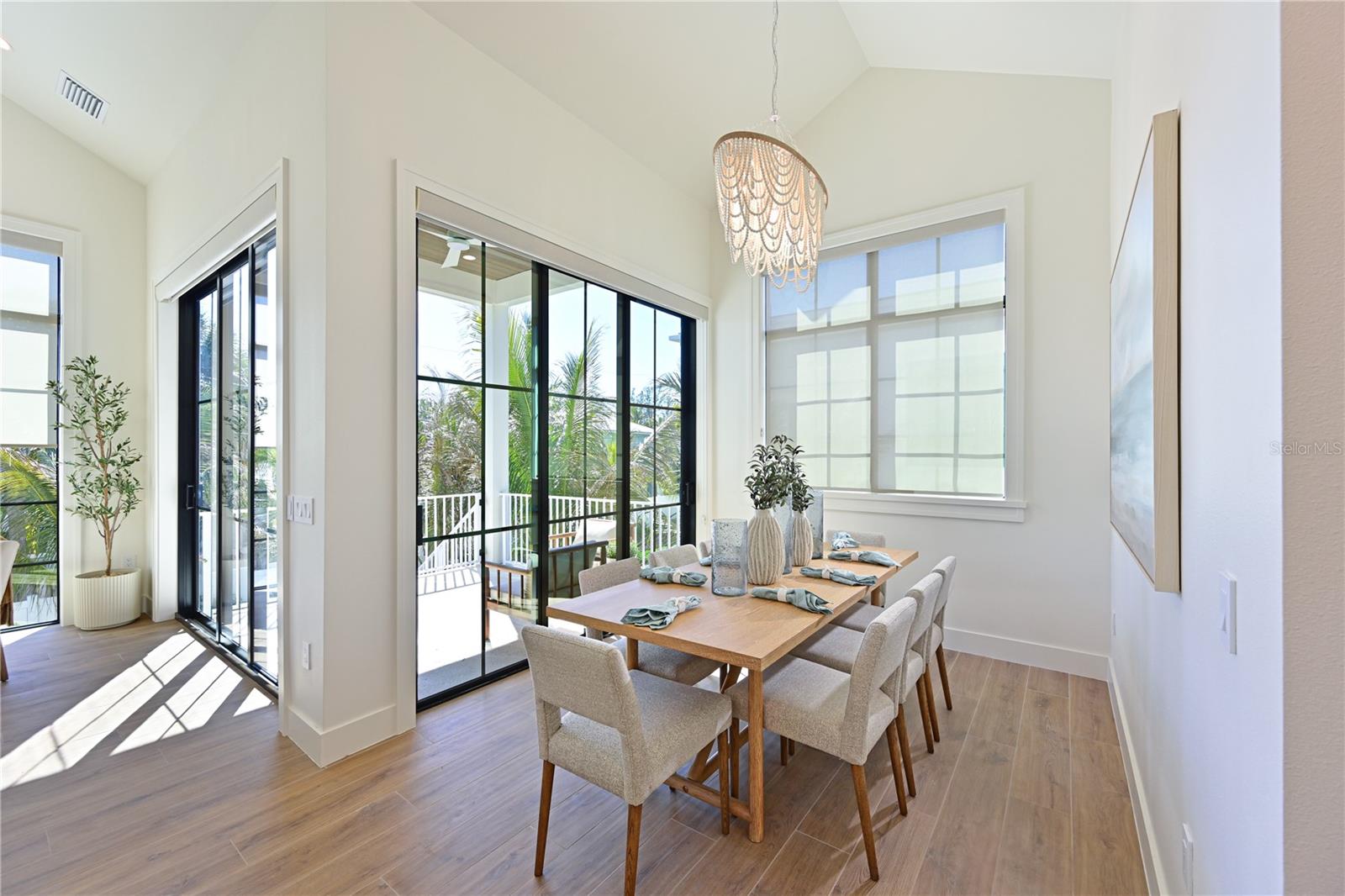 A4702886 Property Photo