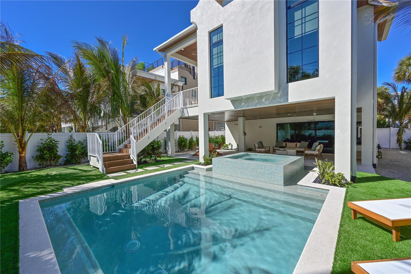 A4702886 Property Photo