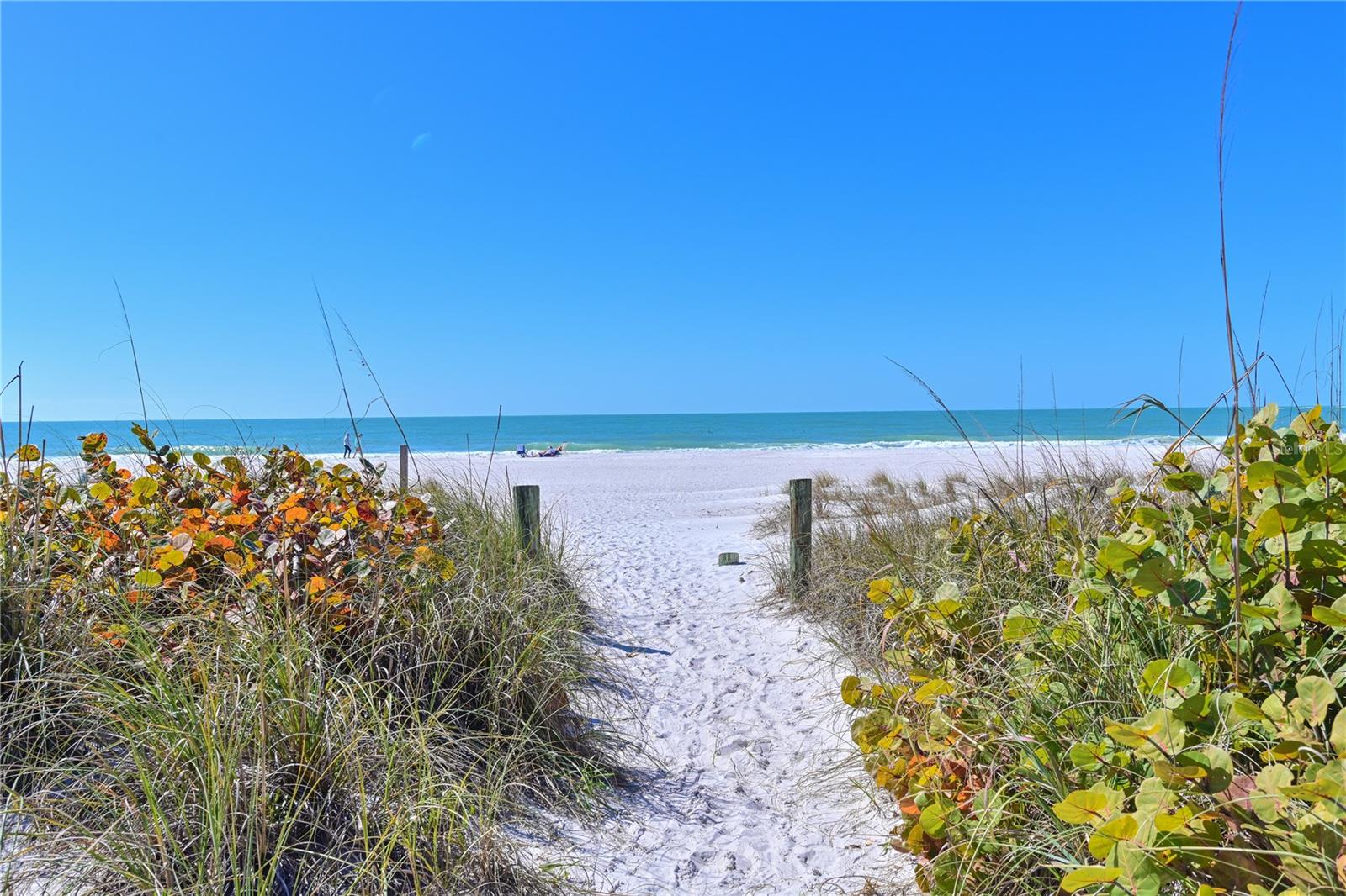A4702886 Property Photo