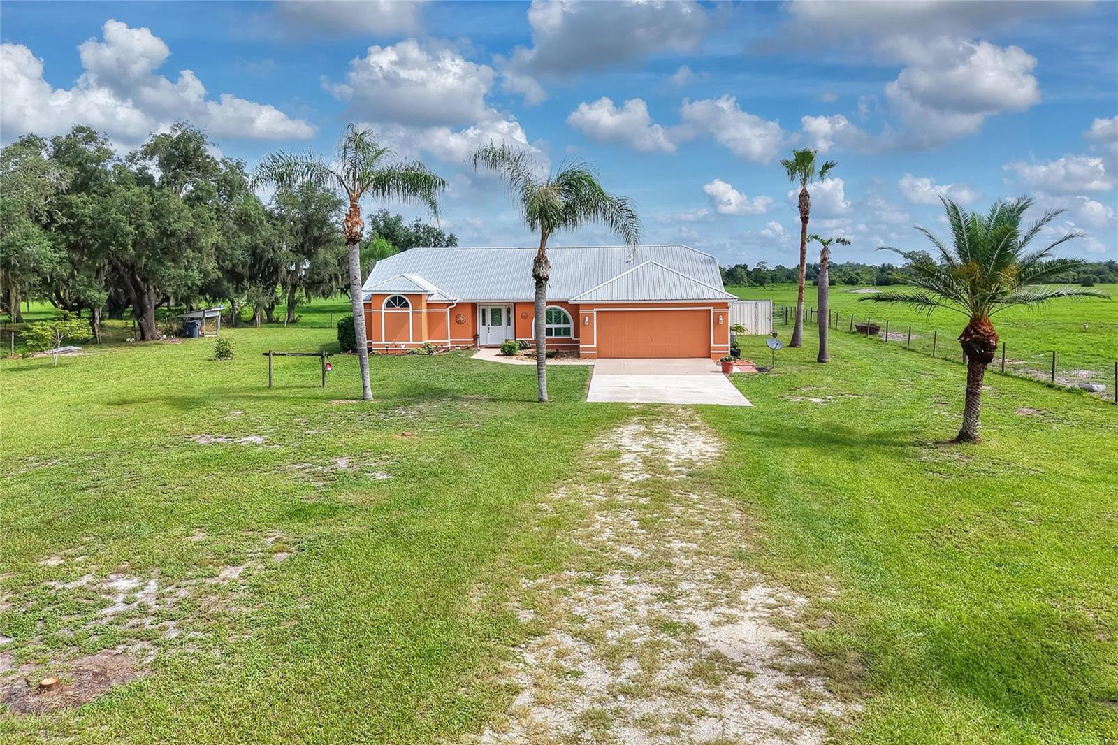MLS# TB8539042 Property Photo