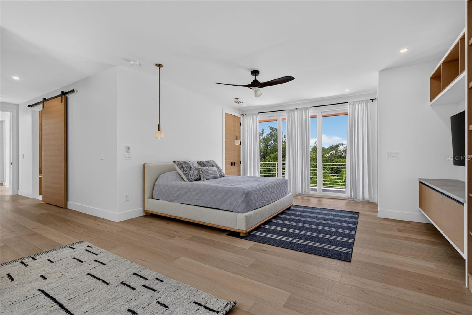 A4703037 Property Photo