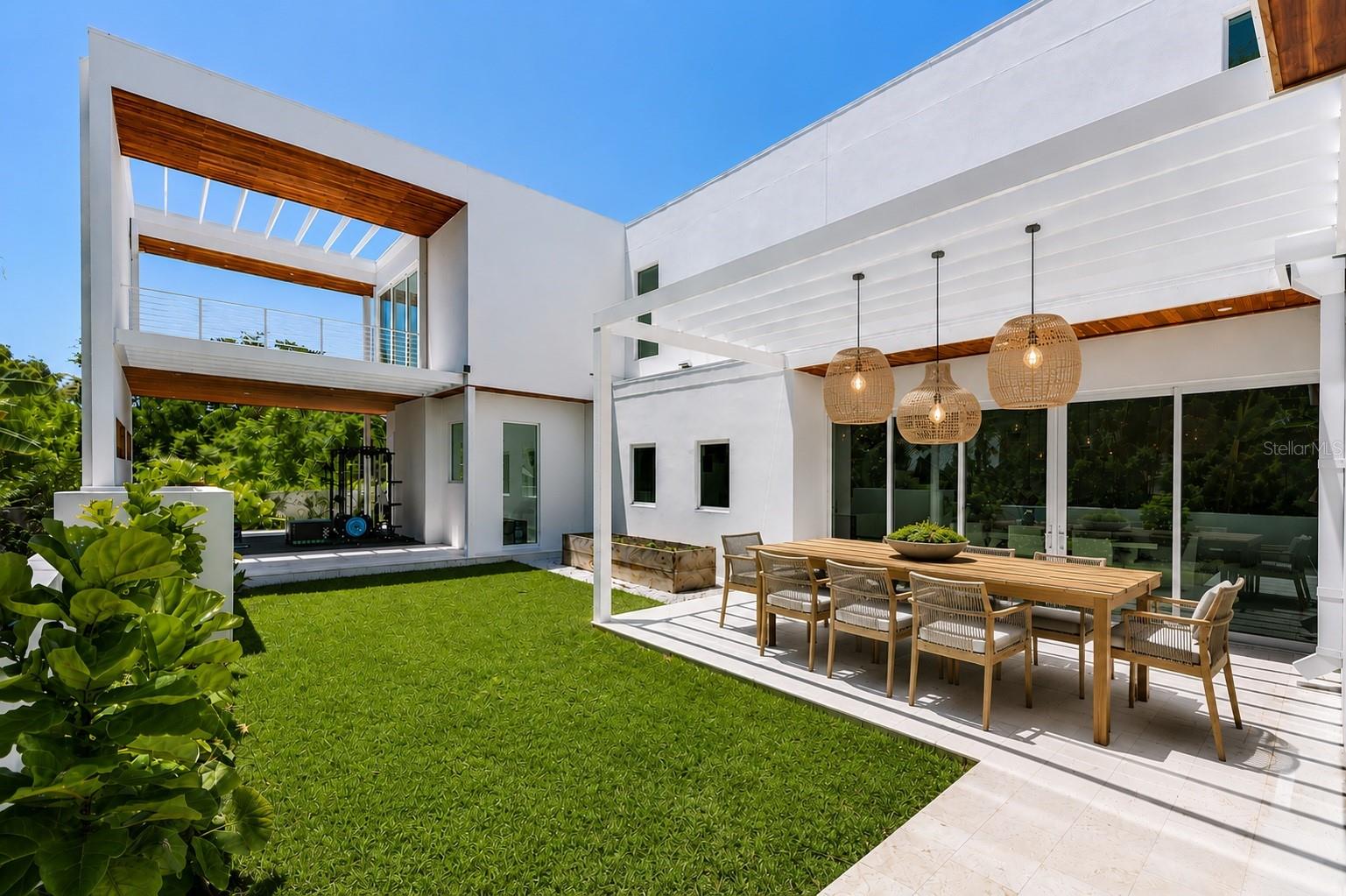 A4703037 Property Photo