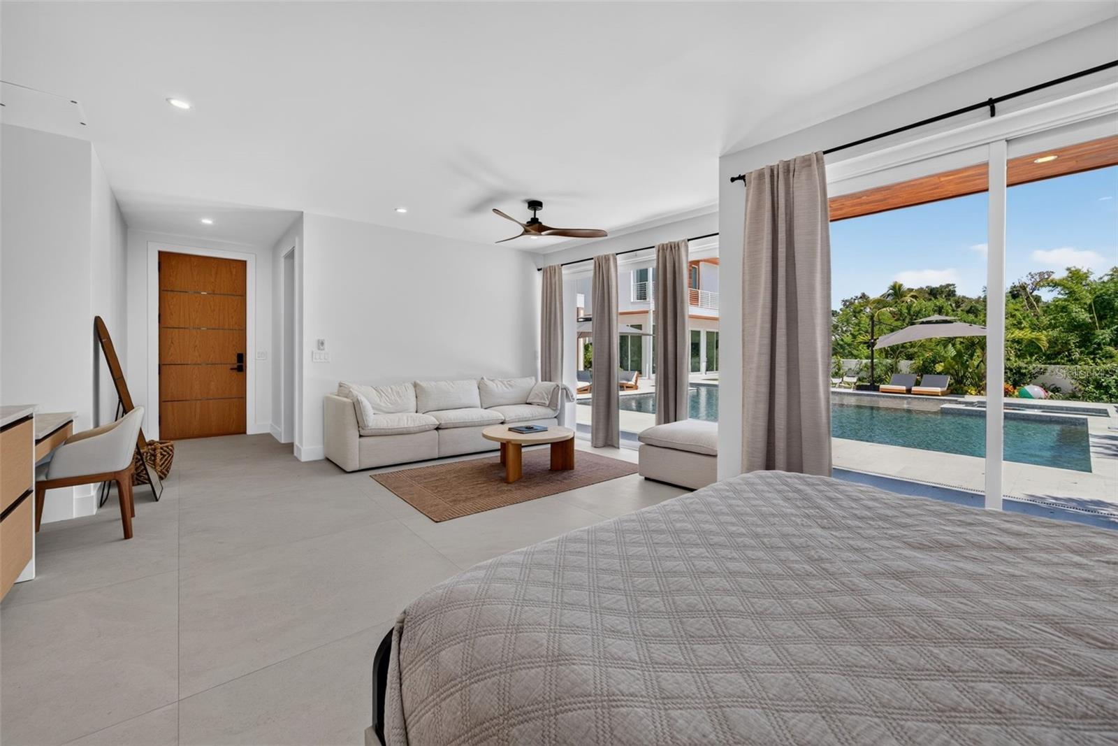 A4703037 Property Photo
