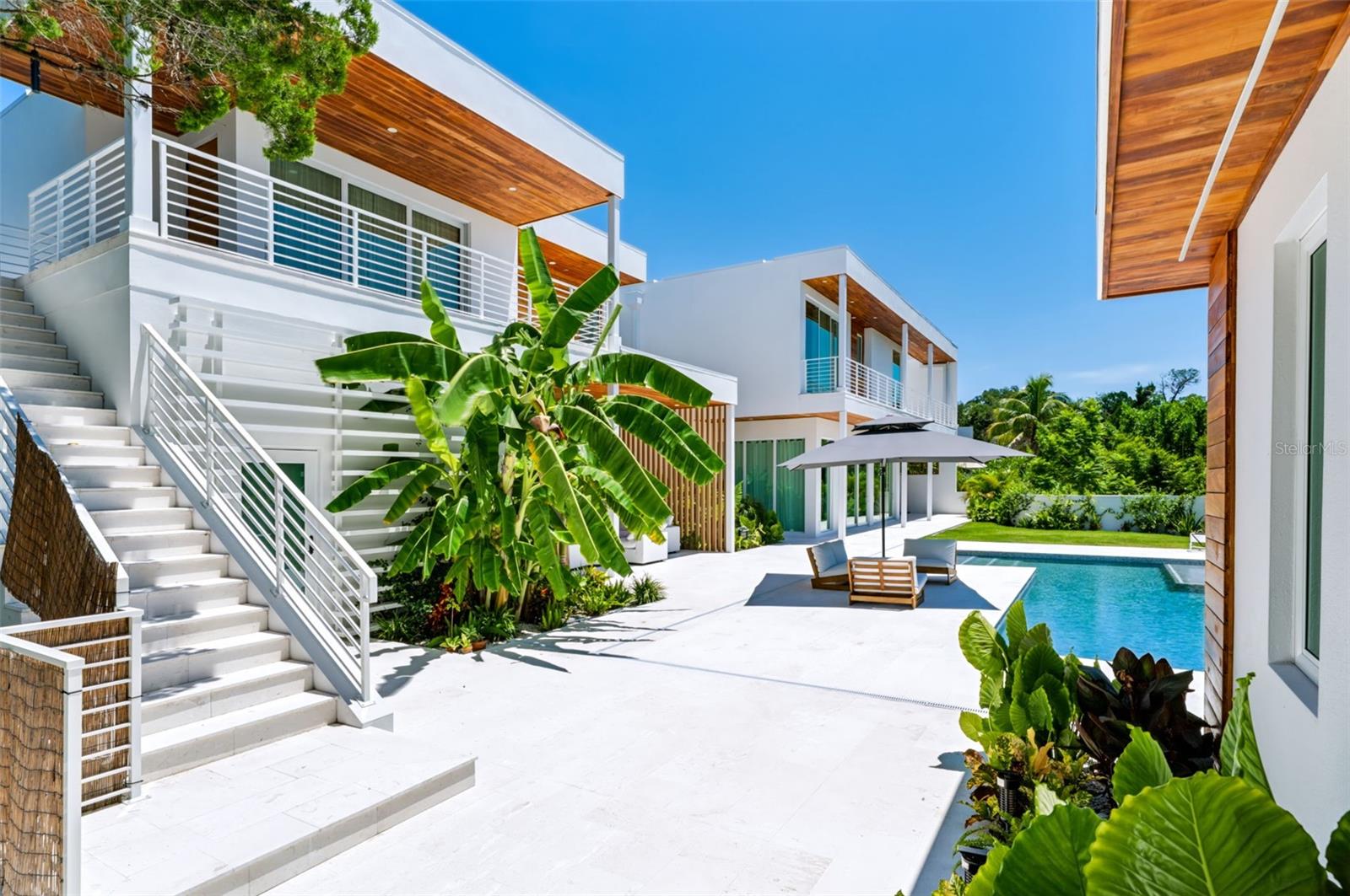A4703037 Property Photo
