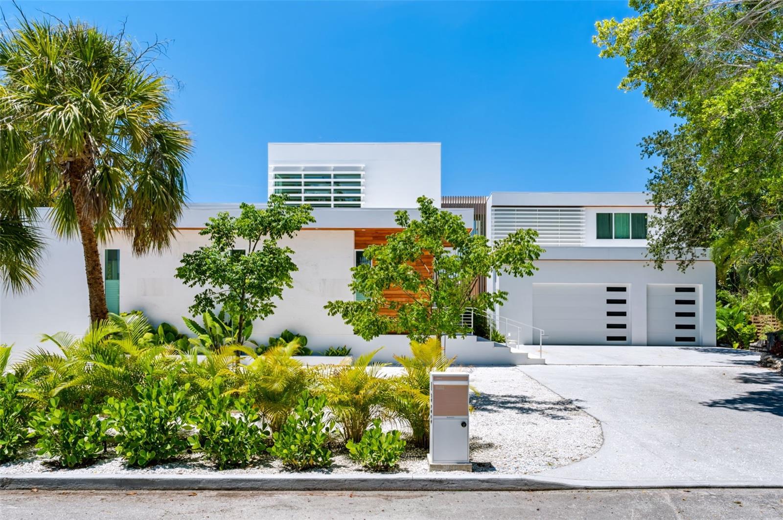 A4703037 Property Photo