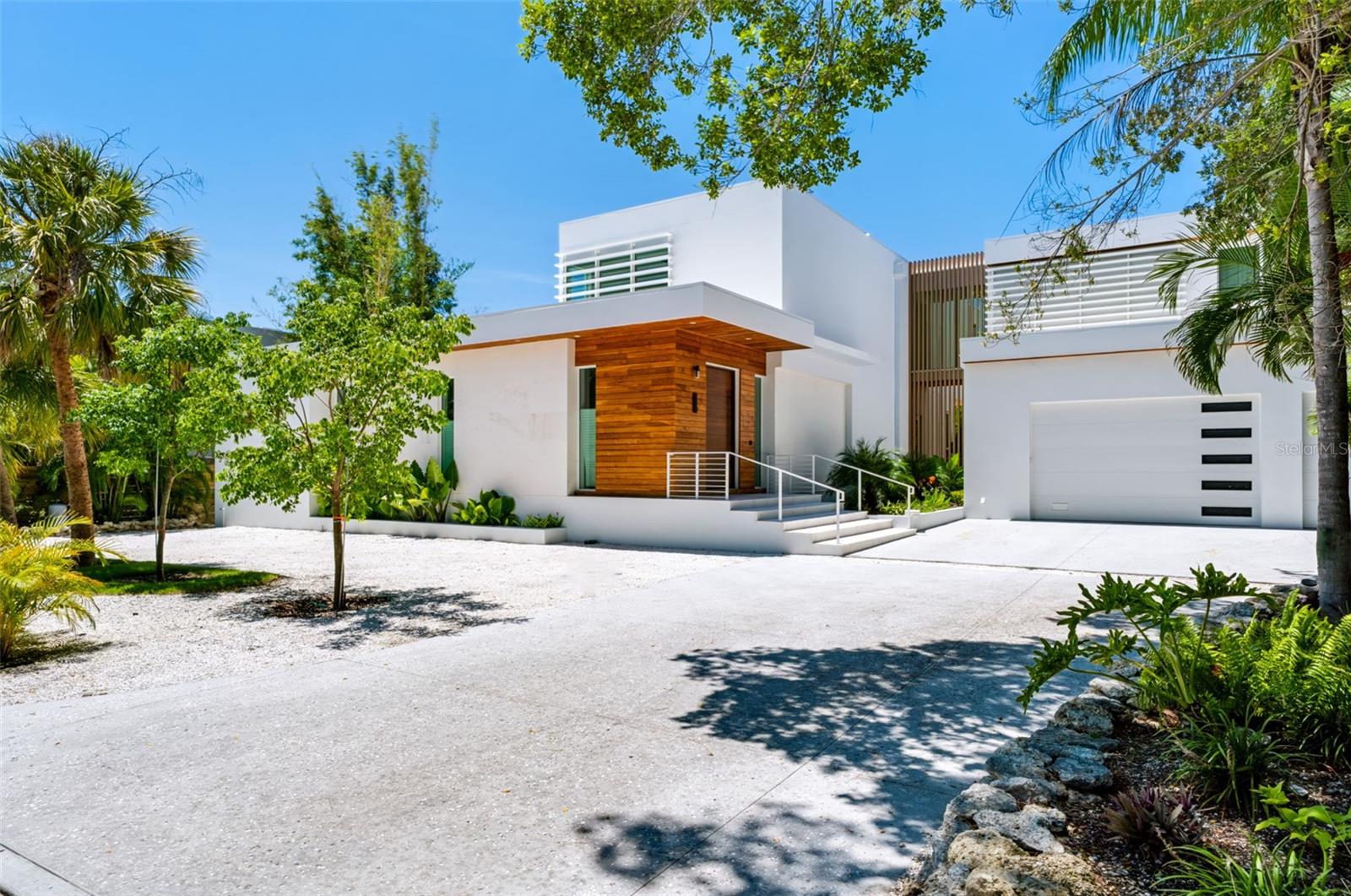 A4703037 Property Photo