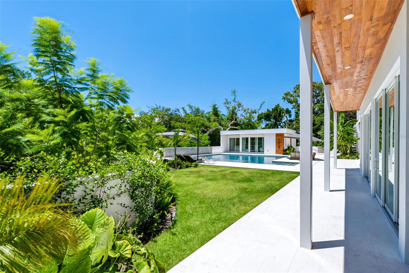 A4703037 Property Photo