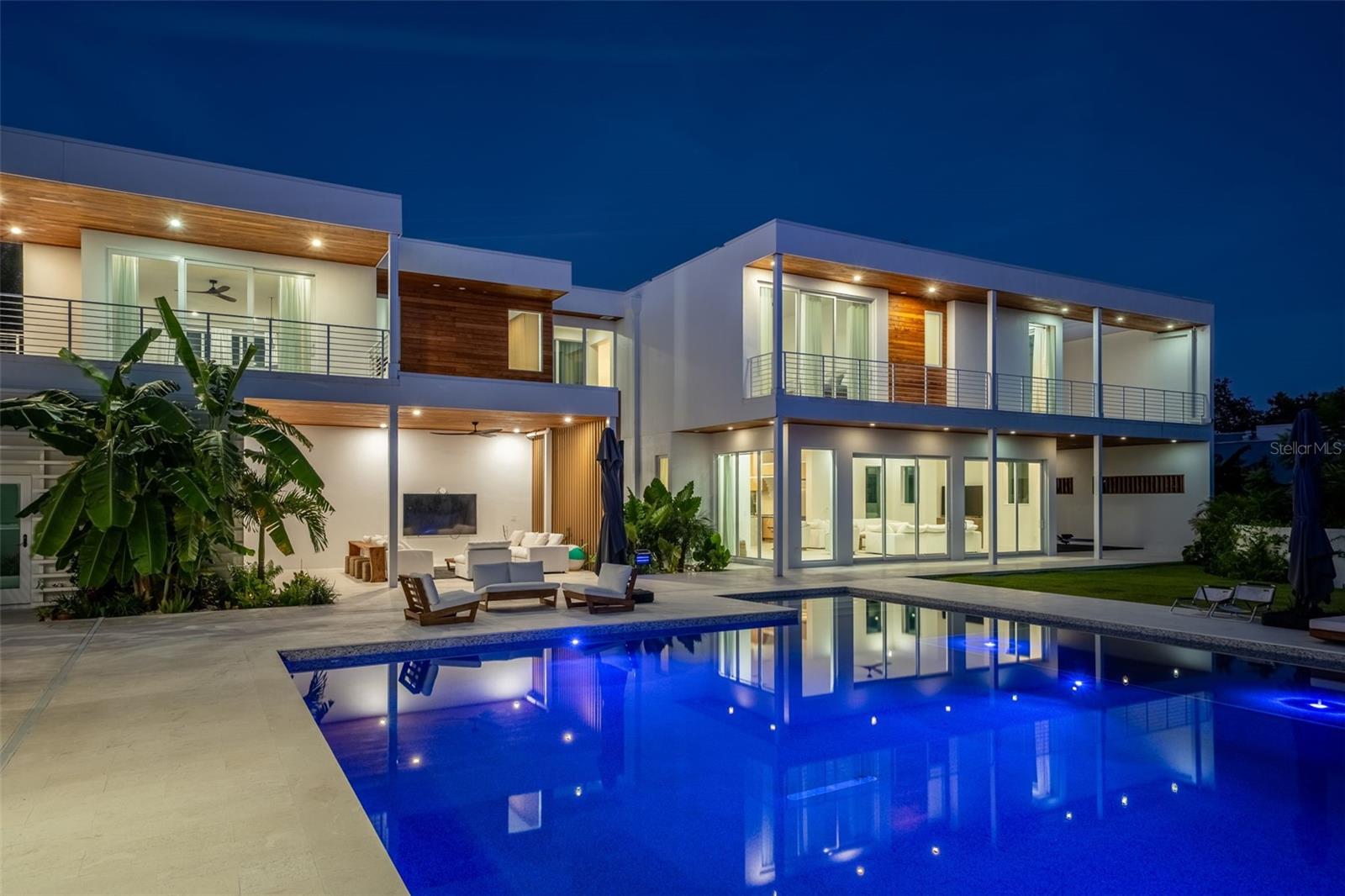A4703037 Property Photo