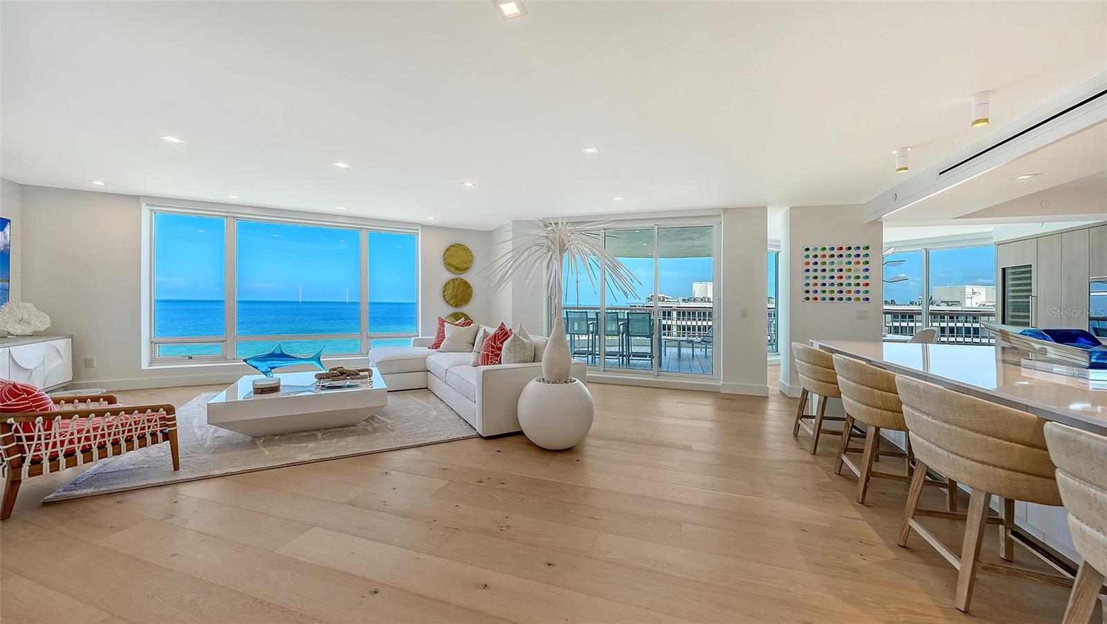 A4703088 Property Photo