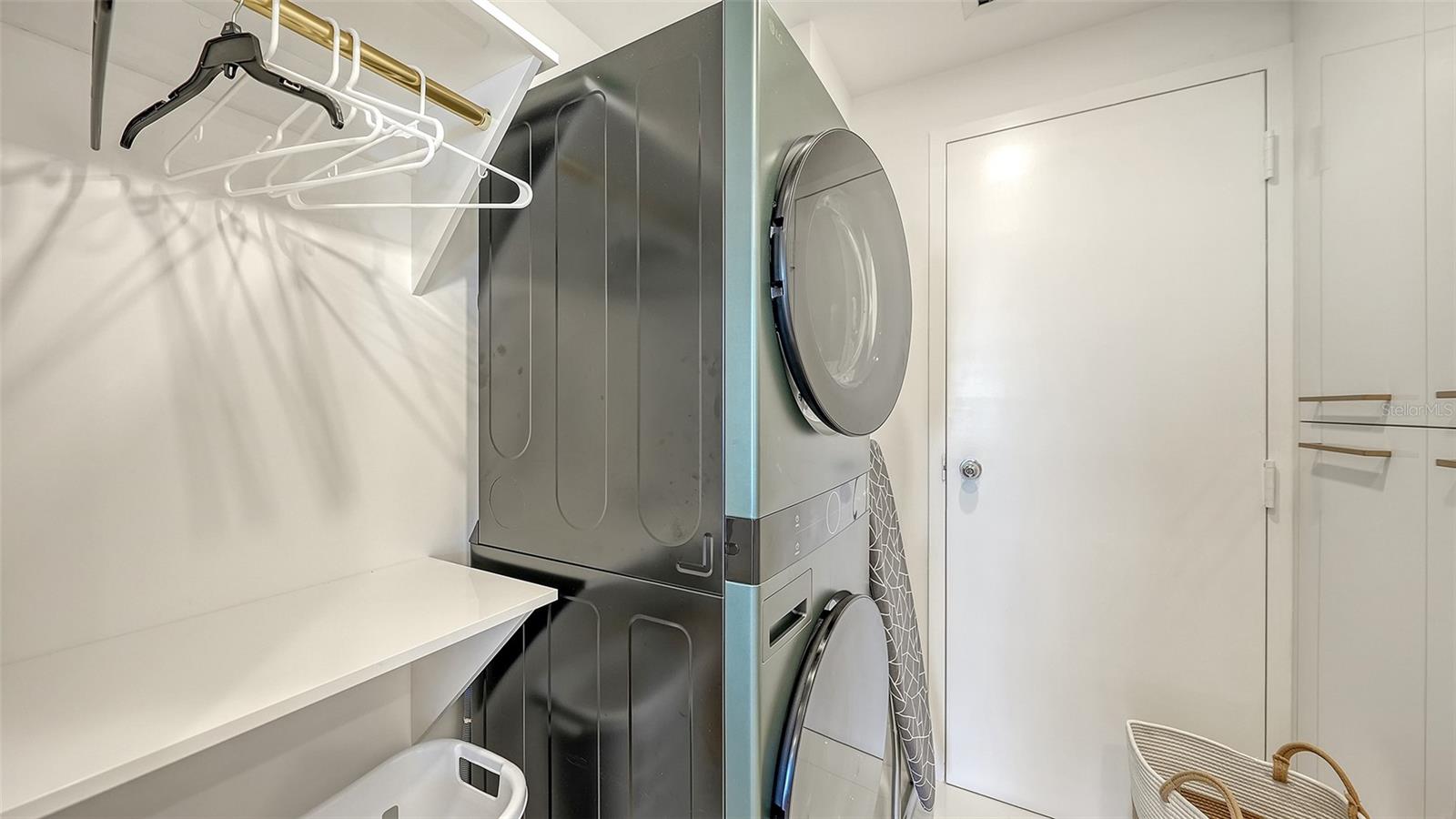 A4703088 Property Photo