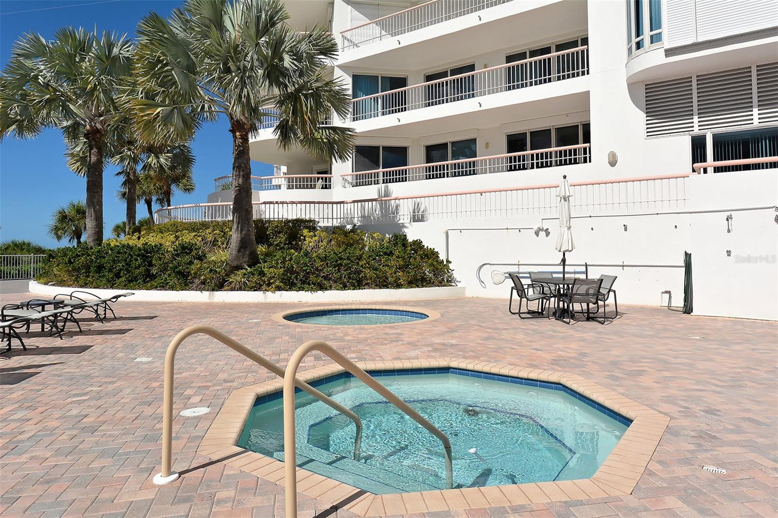 A4703088 Property Photo
