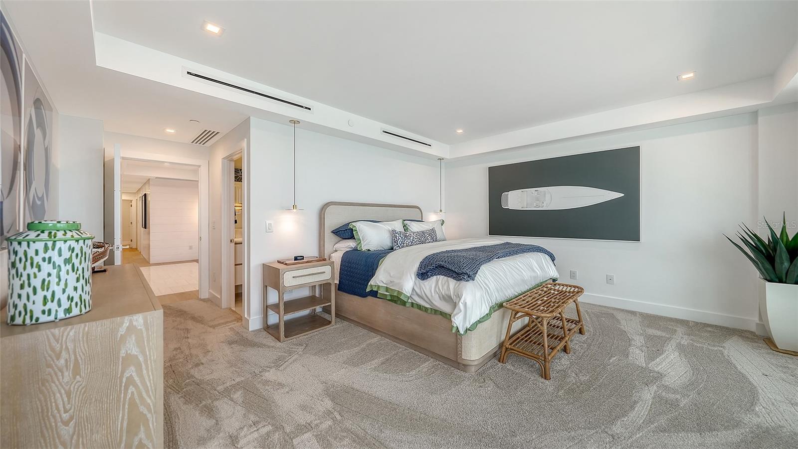A4703088 Property Photo