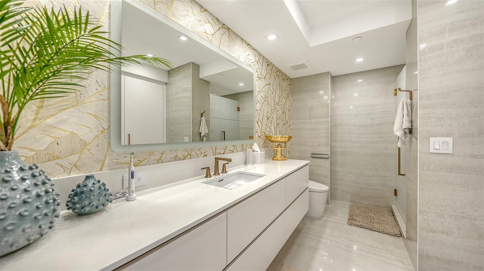 A4703088 Property Photo