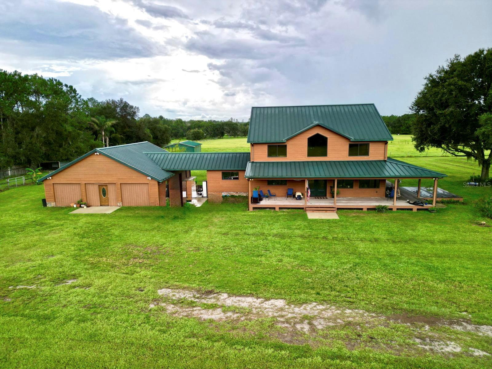 MLS# TB8539264 Property Photo