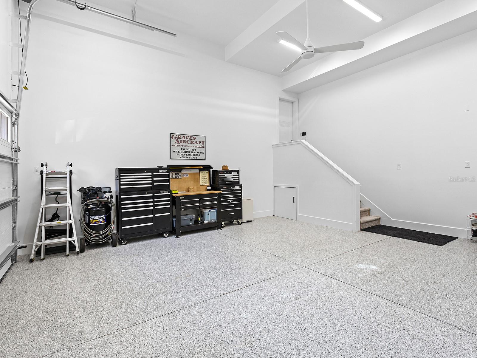 A4703102 Property Photo