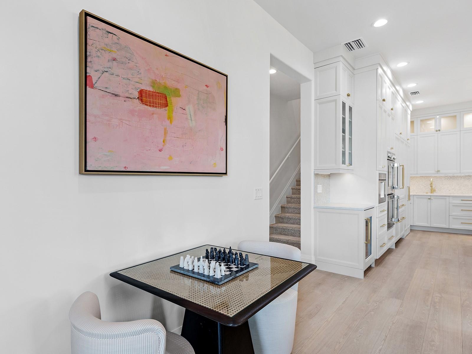 A4703102 Property Photo