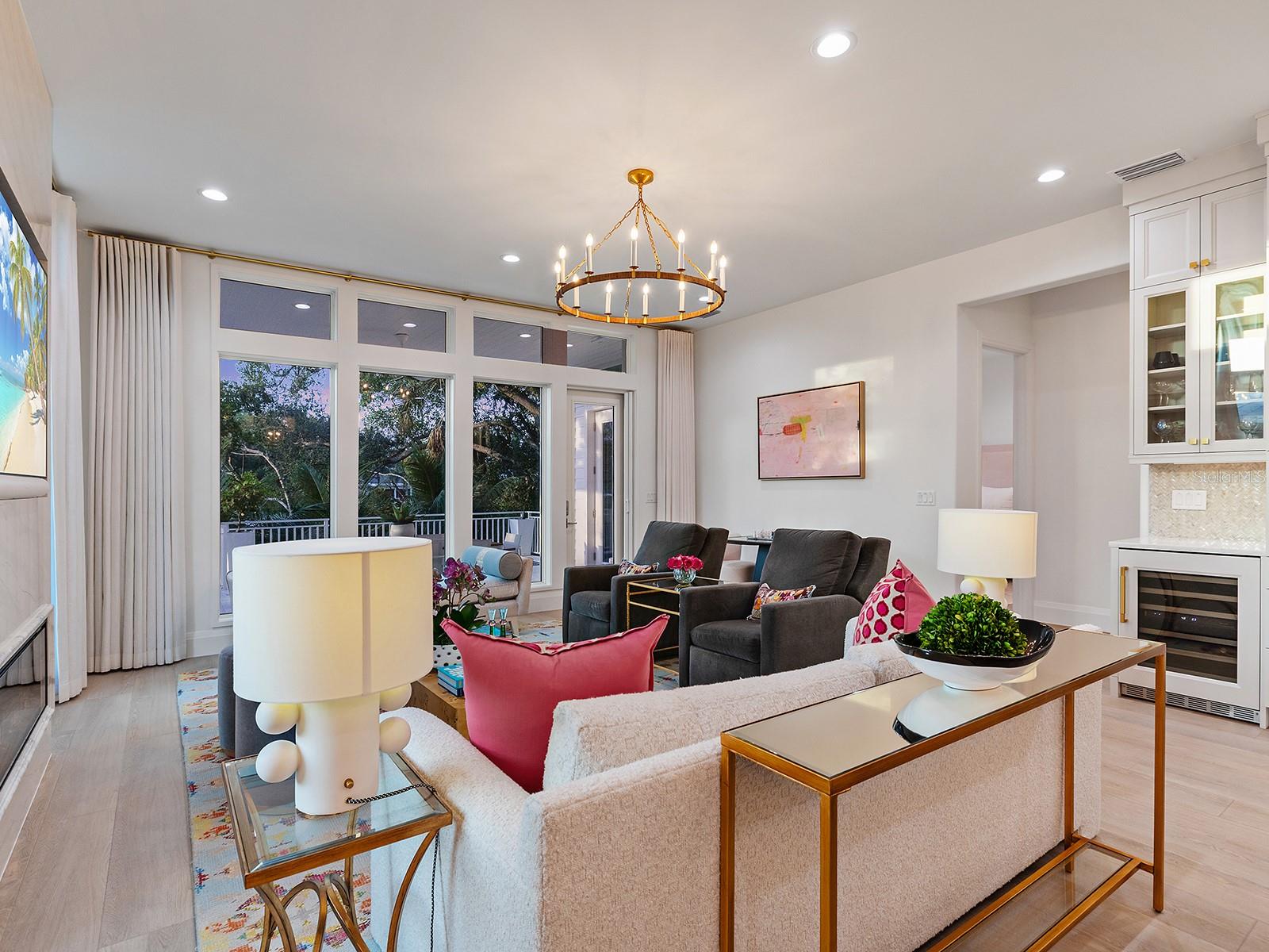 A4703102 Property Photo