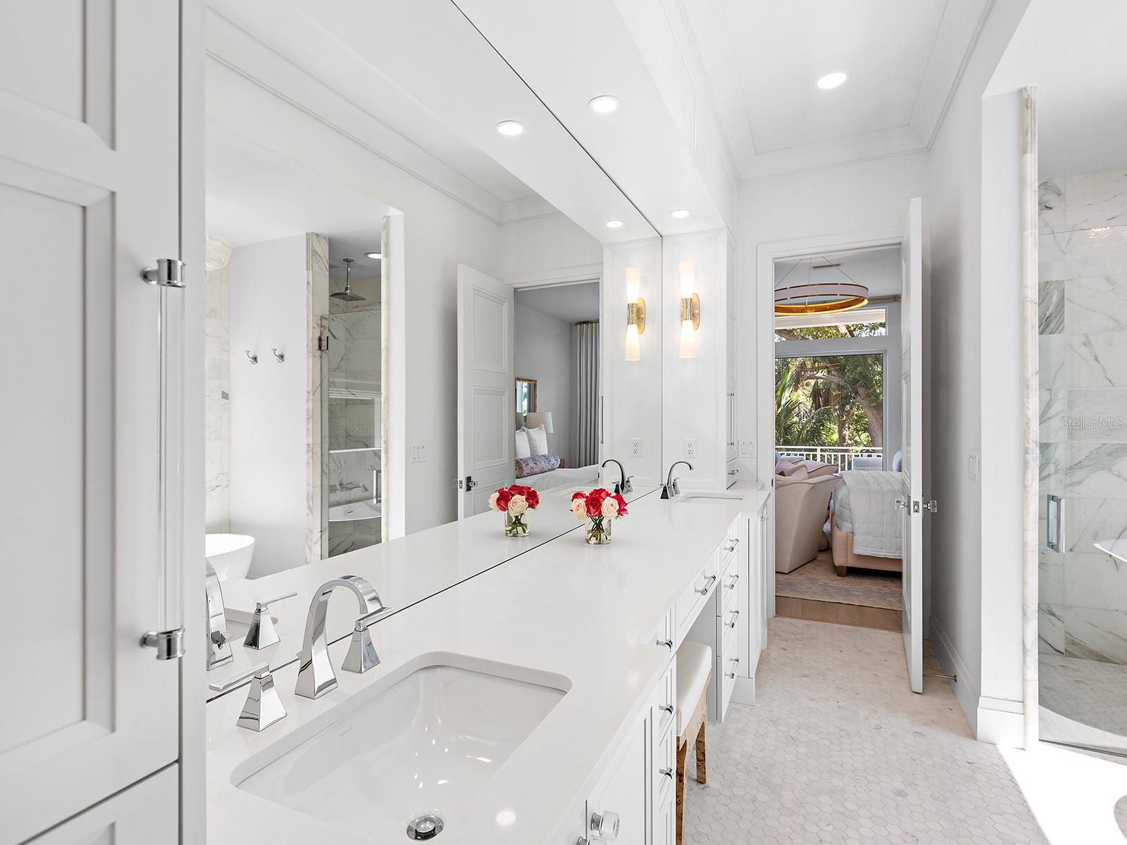 A4703102 Property Photo