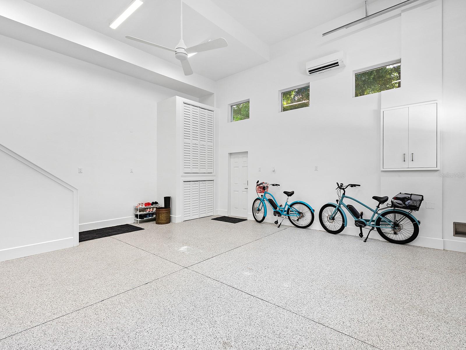 A4703102 Property Photo