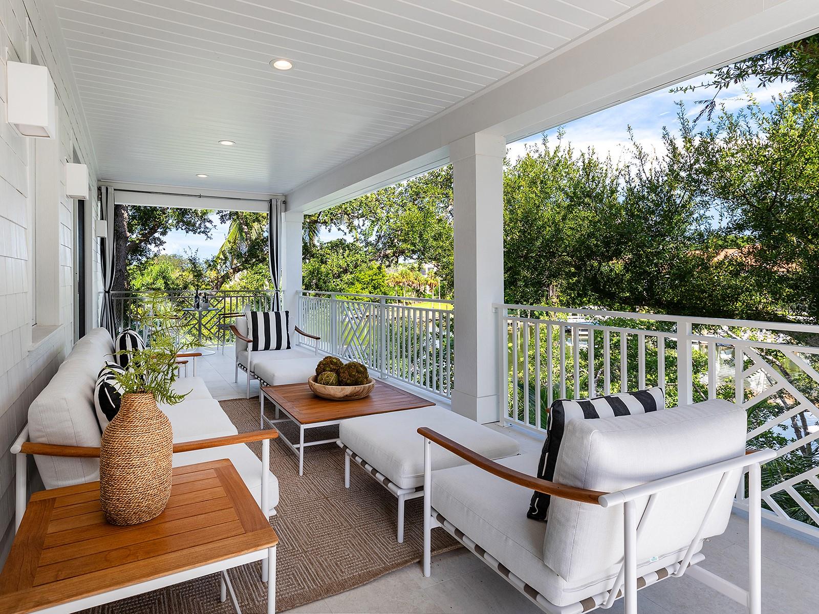 A4703102 Property Photo
