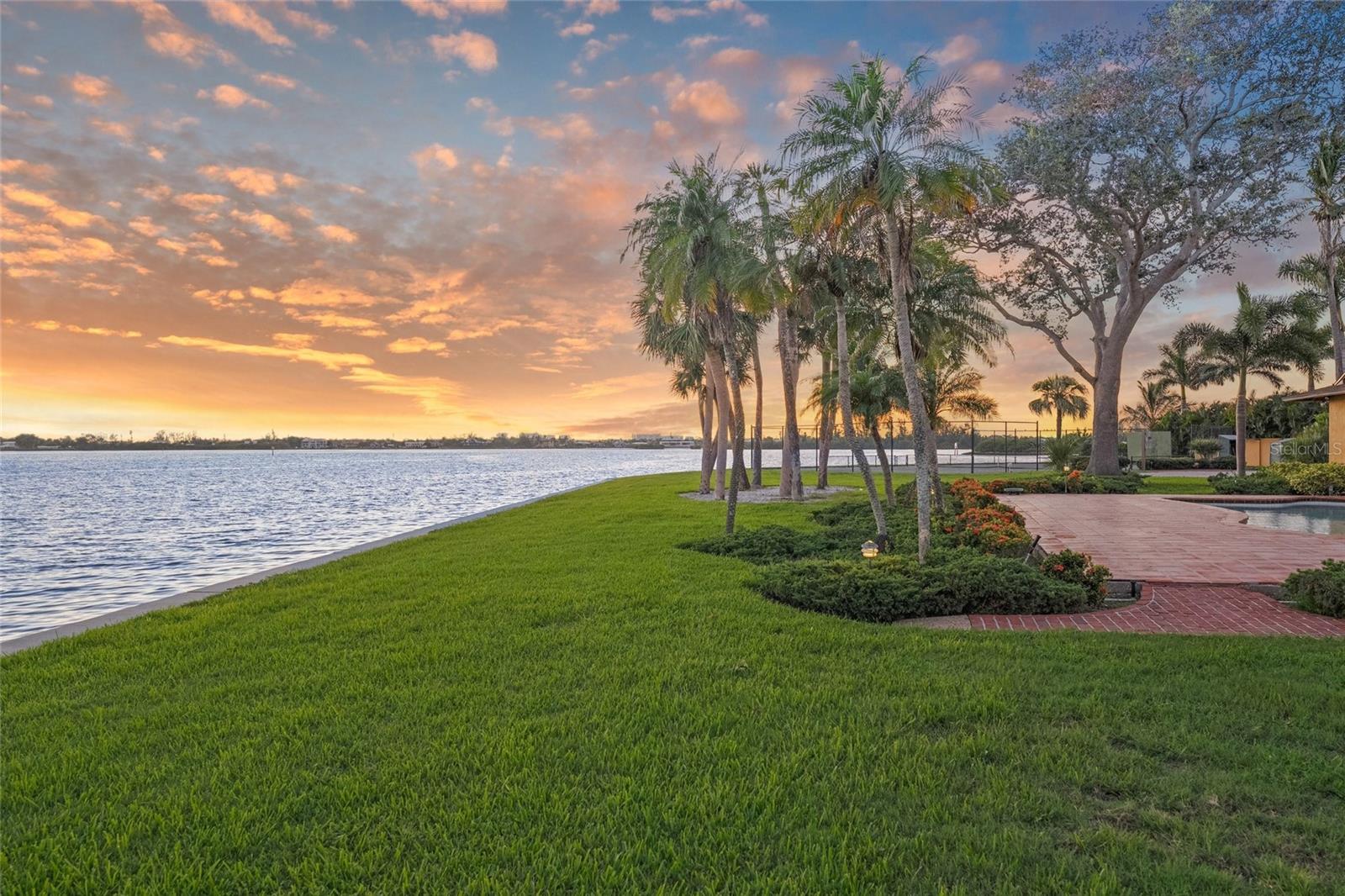 A4703378 Property Photo