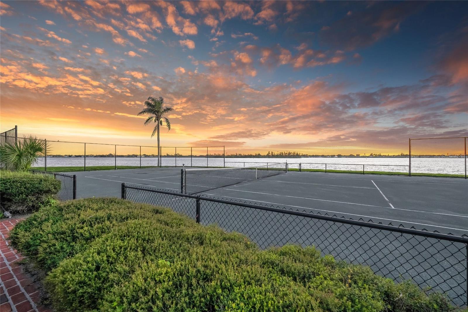A4703378 Property Photo