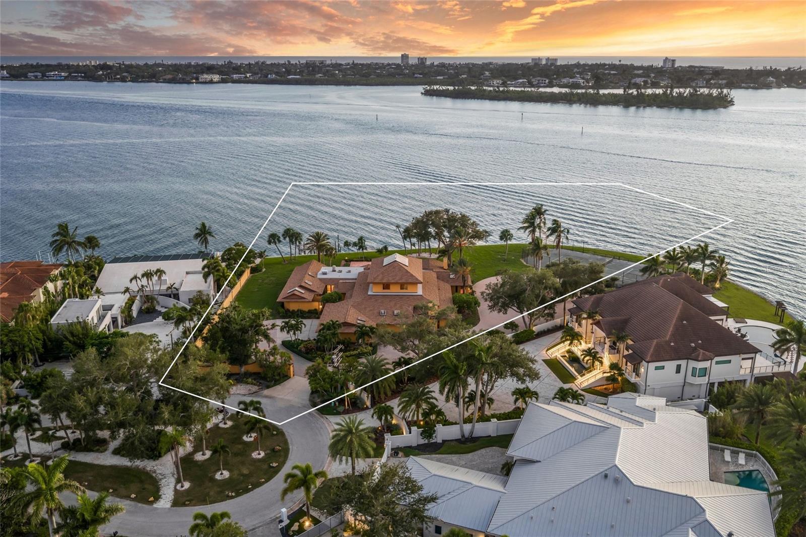 A4703378 Property Photo