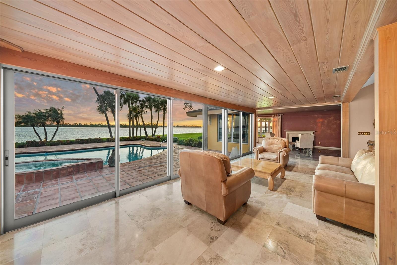A4703378 Property Photo