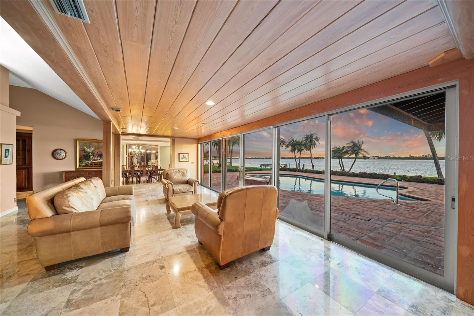 A4703378 Property Photo