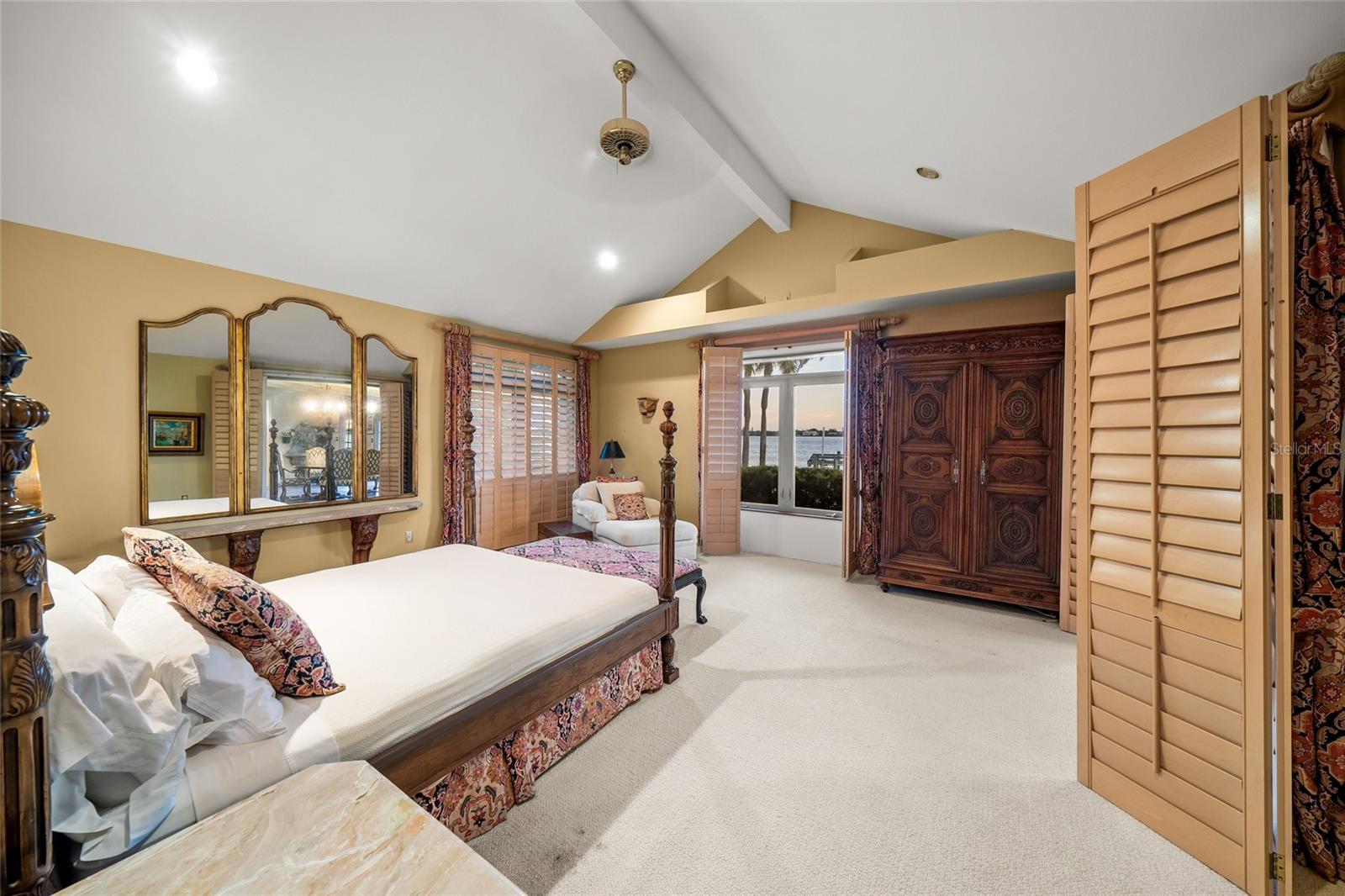 A4703378 Property Photo