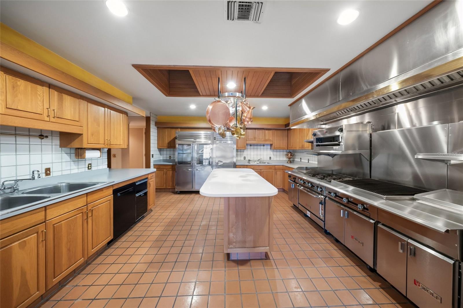 A4703378 Property Photo