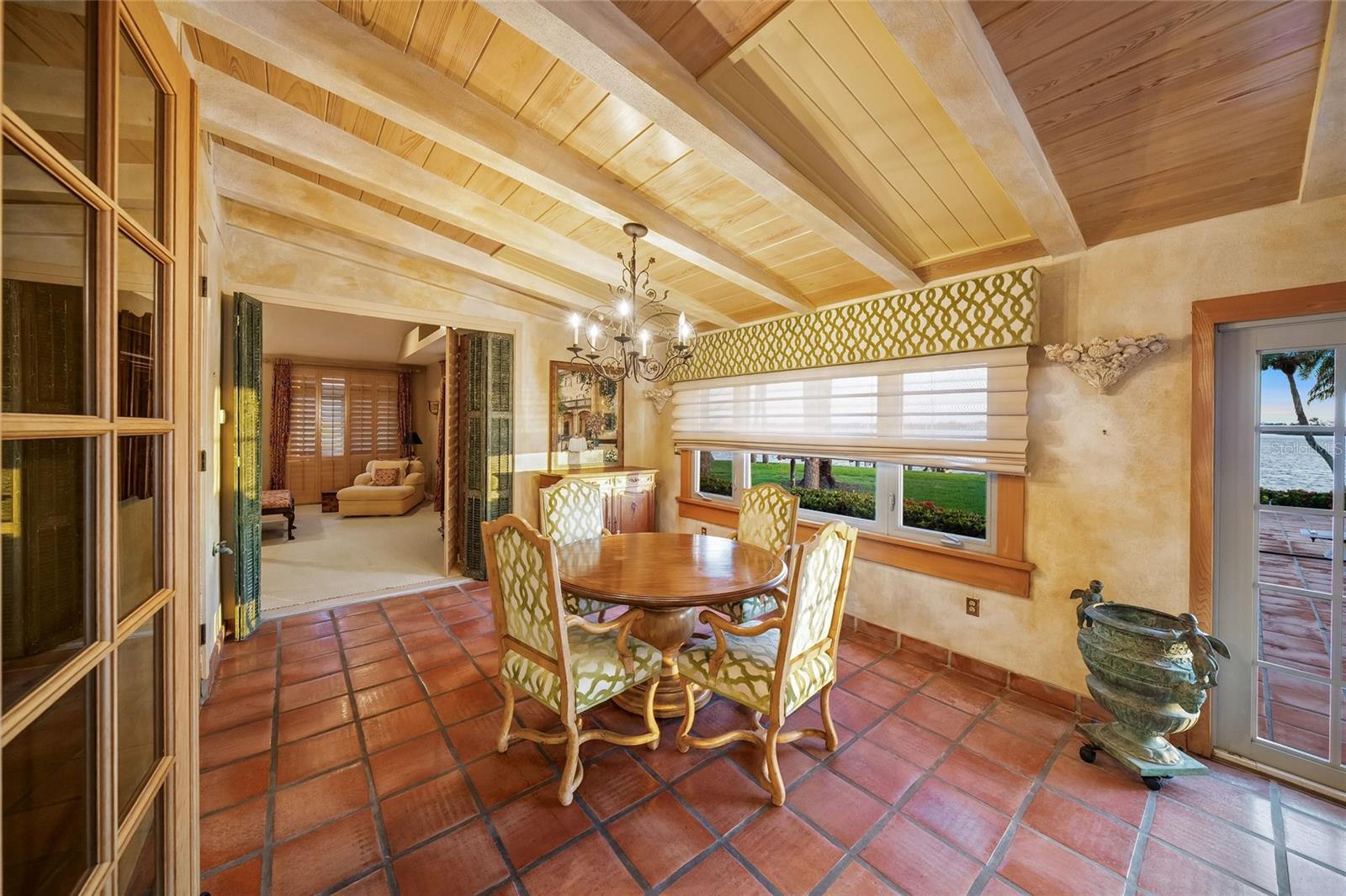 A4703378 Property Photo