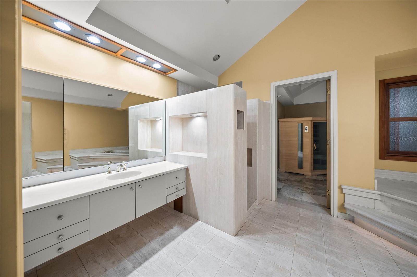 A4703378 Property Photo