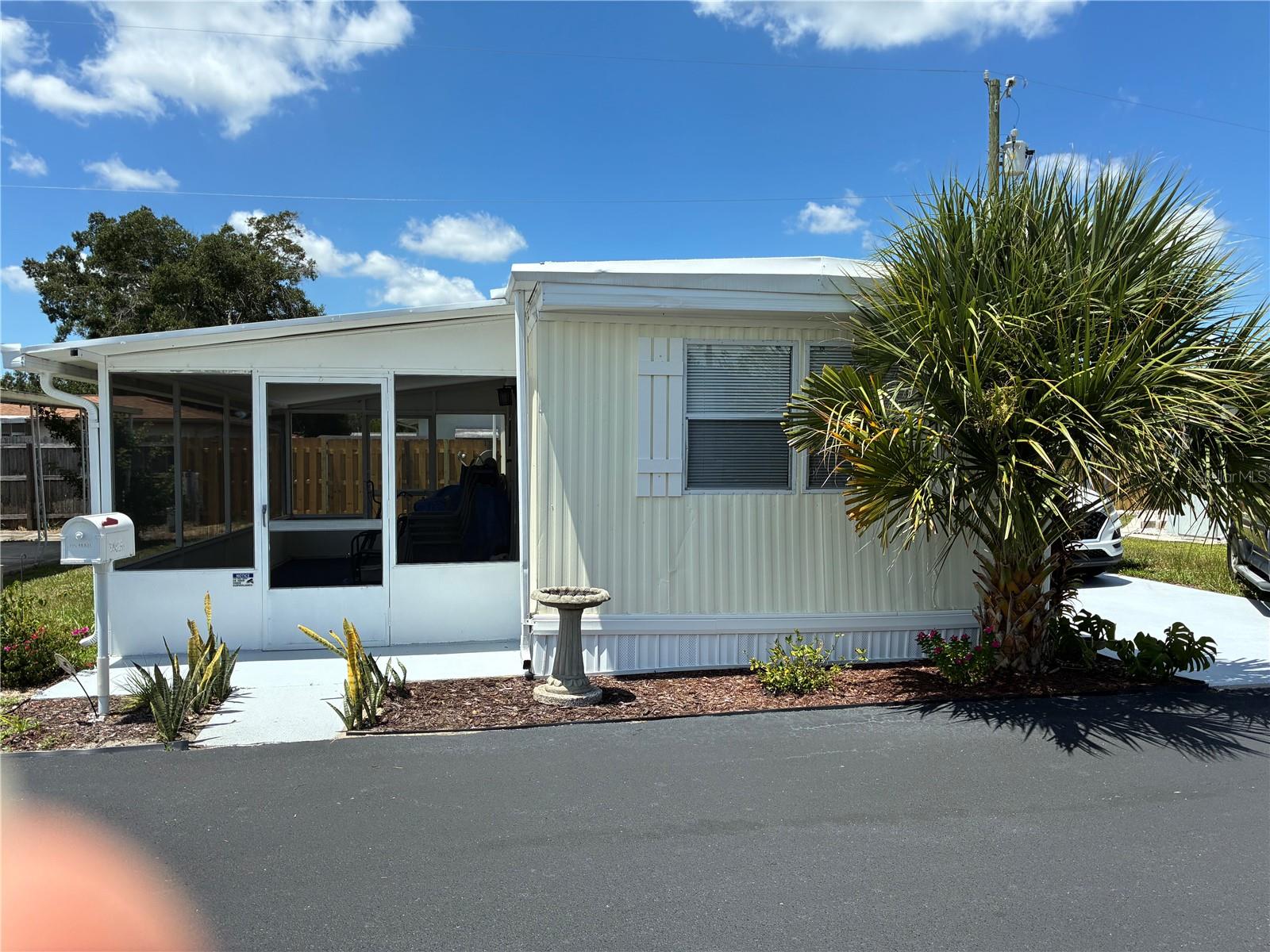 MLS# P4939632 Property Photo